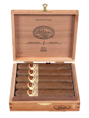 Padron 1926 Serie No. 48 Natural