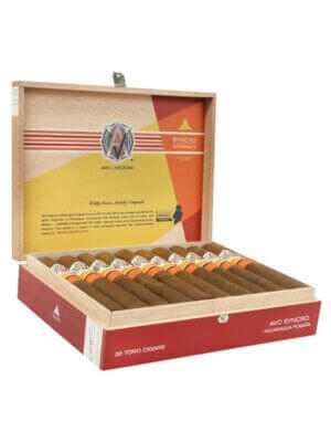 AVO Syncro Nicaragua Fogata Toro Cigars